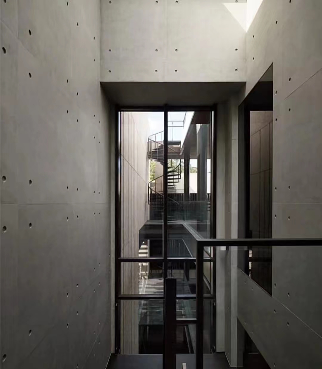 這種清水混凝土建筑，你愛了嗎？