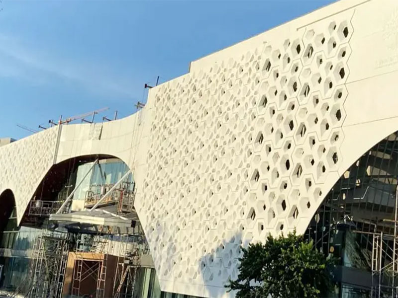 UHPC外墻掛板，讓建筑充滿無限想象